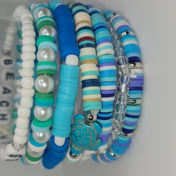 8 Beach Vibes Beaded Bracelets Set Stackable Boho Charm Stack Blue Lagoon Heishi - Picture 5 of 6